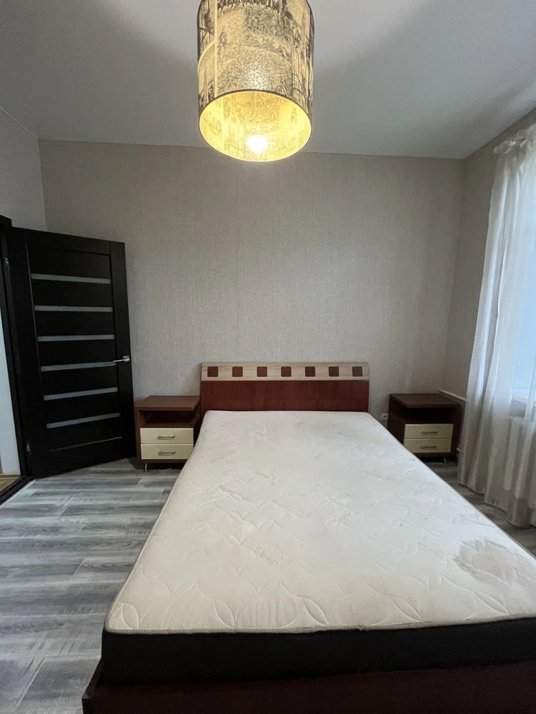 Под бизнес ! Красная линия! Продам 2х ком. «Сталинка» 57 кв.
