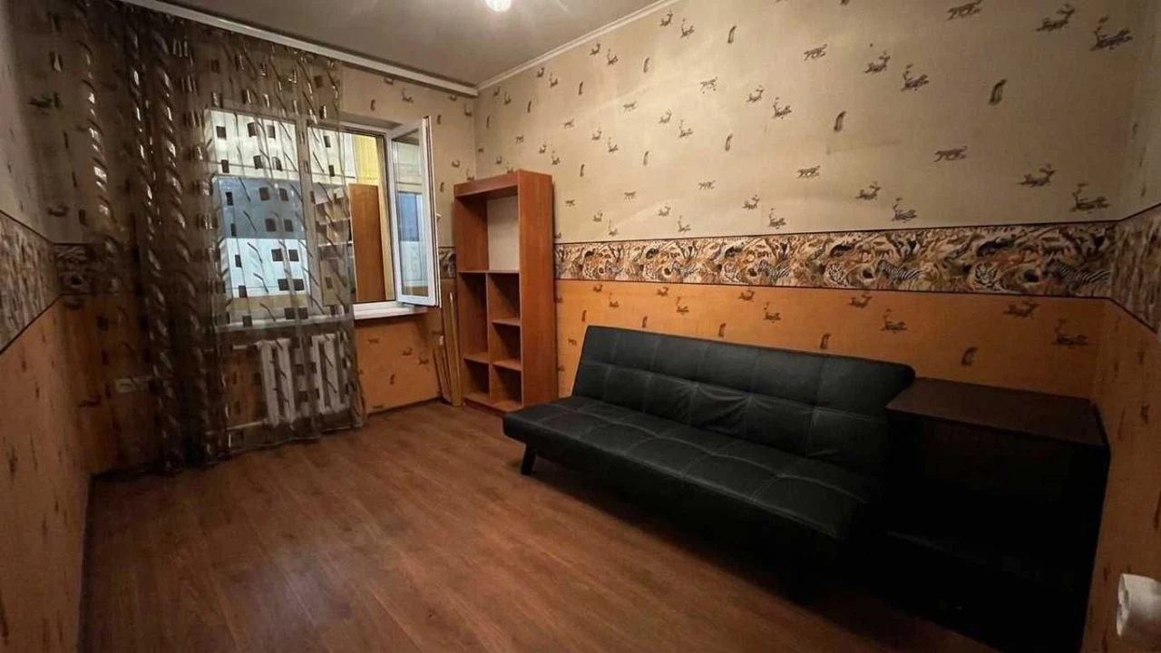 Spacious 3-bedroom apartment in the city center/Kalshevs'kyy
