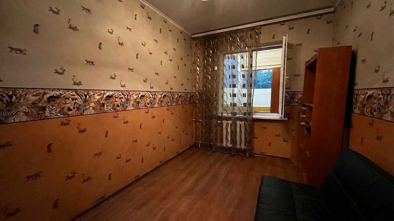 Spacious 3-bedroom apartment in the city center/Kalshevs'kyy
