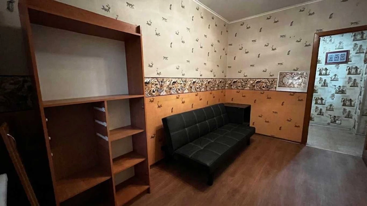 Spacious 3-bedroom apartment in the city center/Kalshevs'kyy