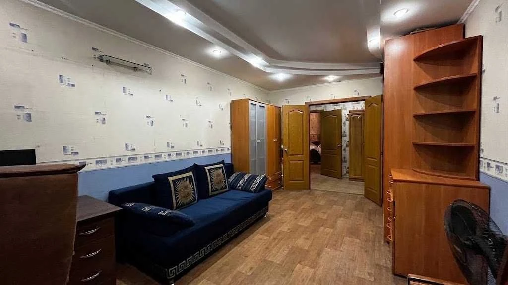 Spacious 3-bedroom apartment in the city center/Kalshevs'kyy