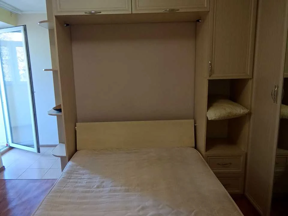 Apartment. Kryvyi Rih, Blahovischenska