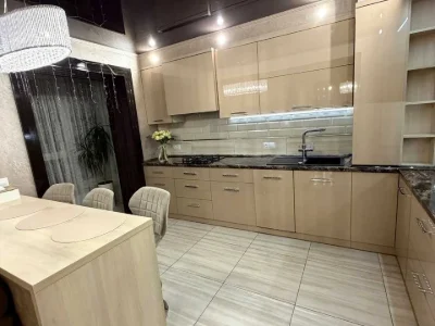 Apartment. Kryvyi Rih, Vechirniy Boulevard