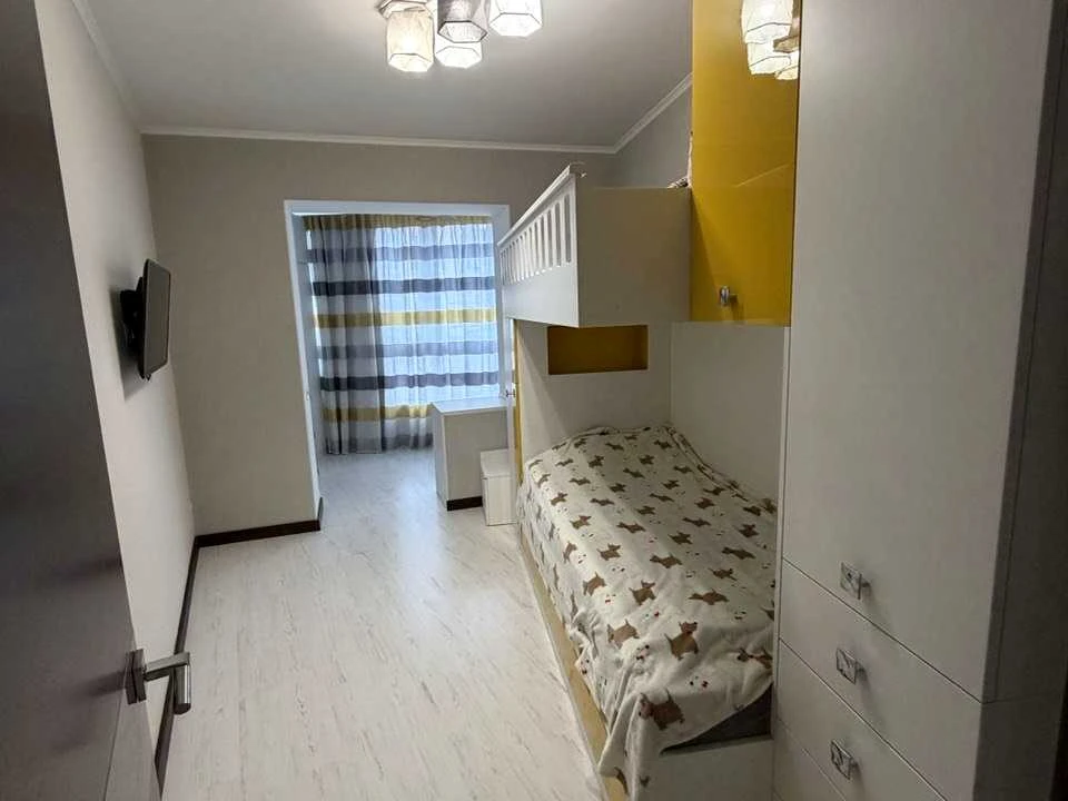 Apartment. Kryvyi Rih, Vechirniy Boulevard