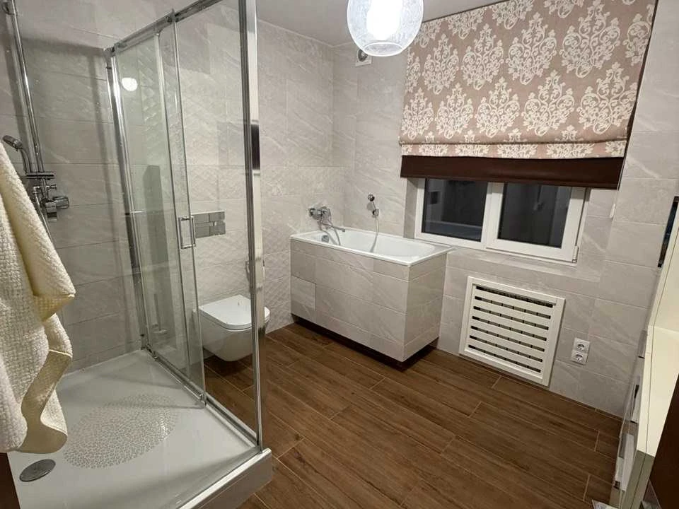 Apartment. Kryvyi Rih, Vechirniy Boulevard