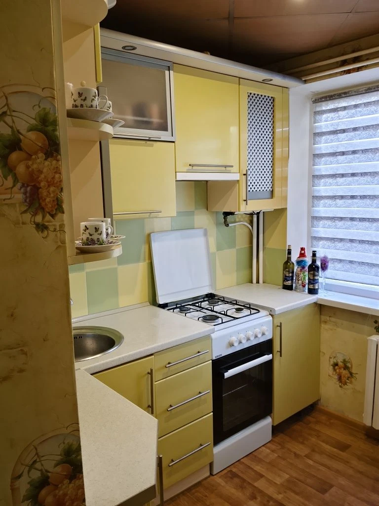 Sale of a renovated two-bedroom apartment