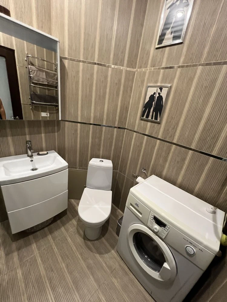 Sale of a 2-bedroom apartment on Savycyskogo Street (YUGOK, Park, DC)