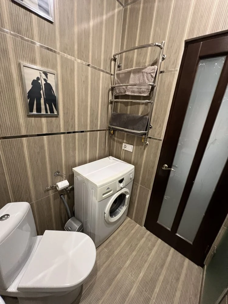 Sale of a 2-bedroom apartment on Savycyskogo Street (YUGOK, Park, DC)