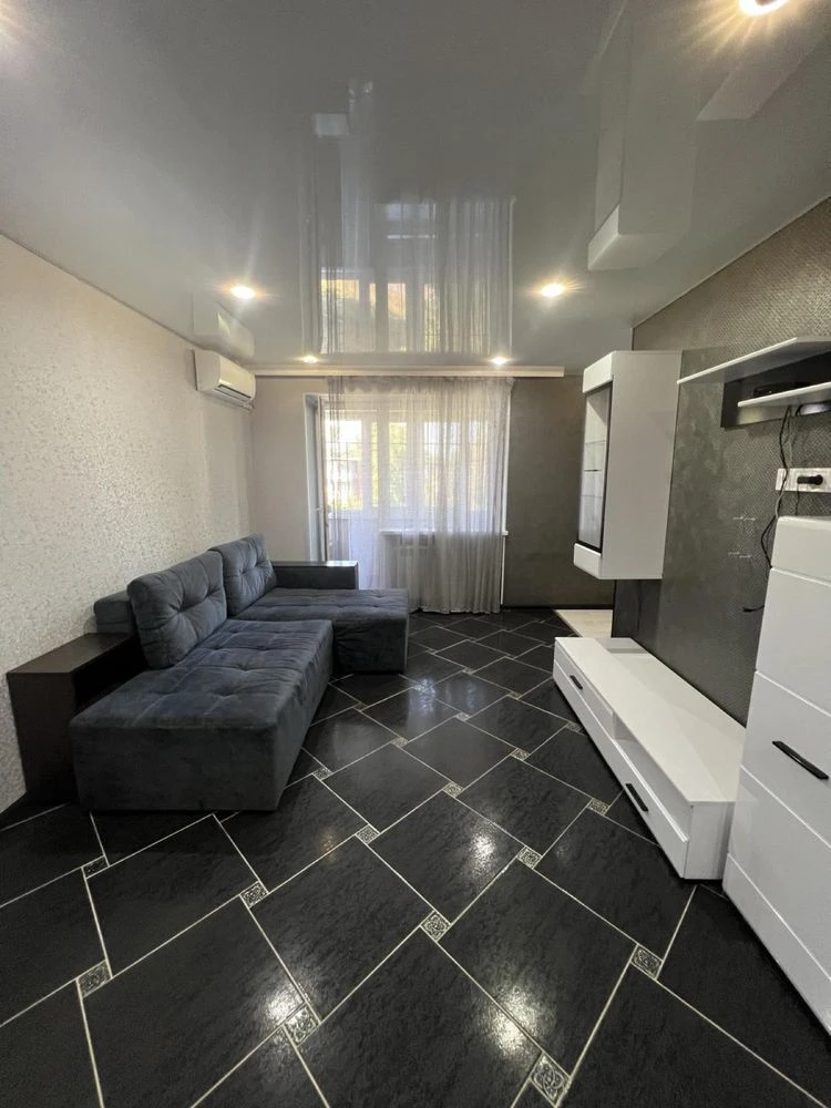 Продажа 2х ком кв, на Кольце Косиора ( ул Соборности )
