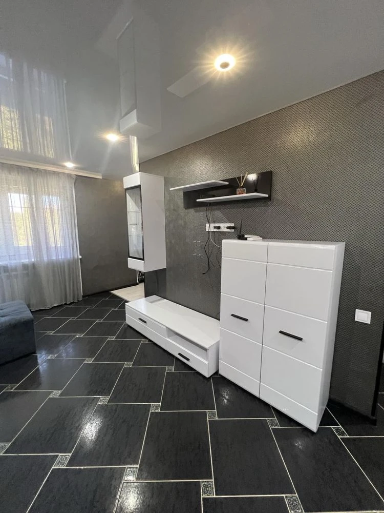 Продажа 2х ком кв, на Кольце Косиора ( ул Соборности )