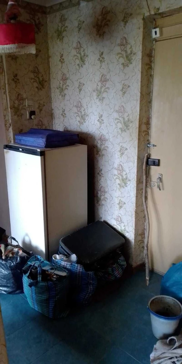 For sale: 2-room apartment on Damansky Street.