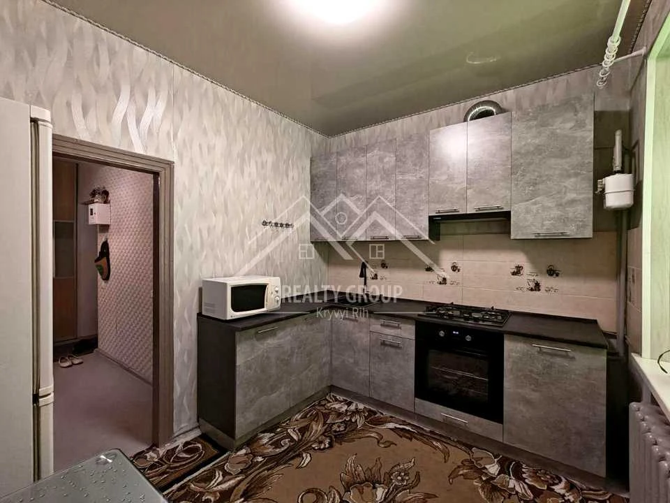 Apartment. Mykola Lukash Street (Zhyulyivska), Kryvyi Rih