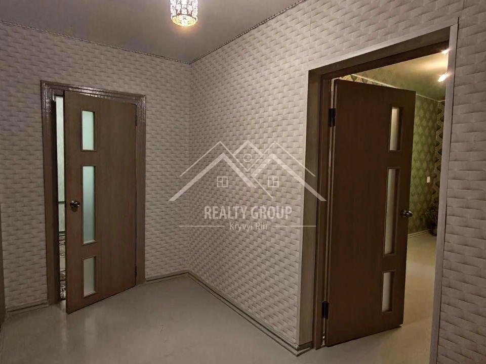 Apartment. Mykola Lukash Street (Zhyulyivska), Kryvyi Rih