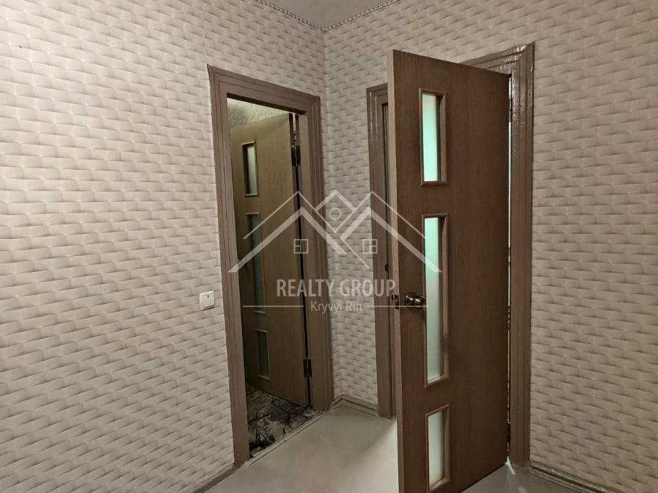 Apartment. Mykola Lukash Street (Zhyulyivska), Kryvyi Rih