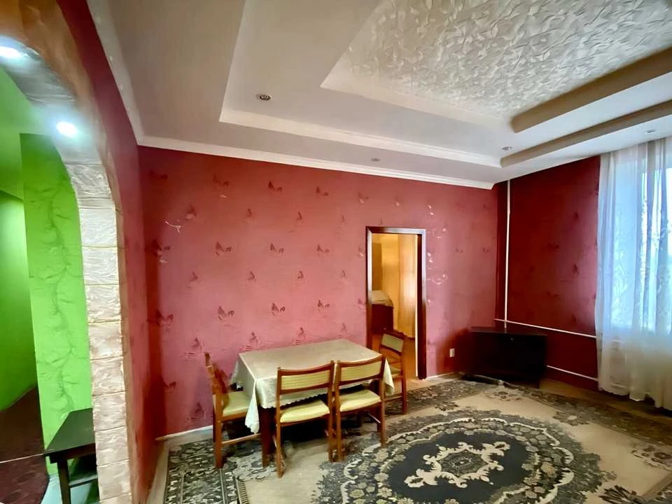 Apartment. Edward Fox Street, Kryvyi Rih