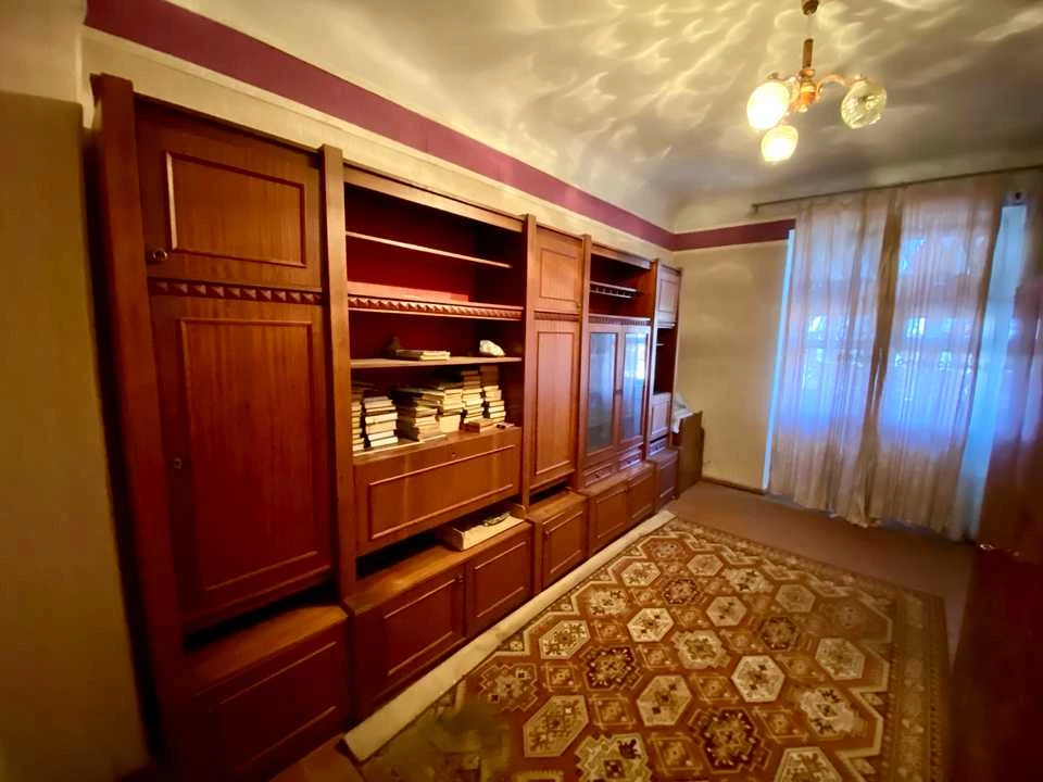 Apartment. Edward Fox Street, Kryvyi Rih