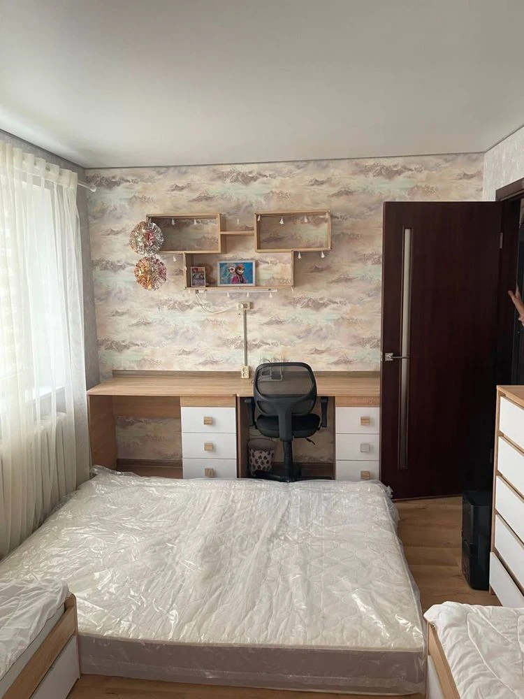 Продається квартира, 3 кімнати, 3 поверх