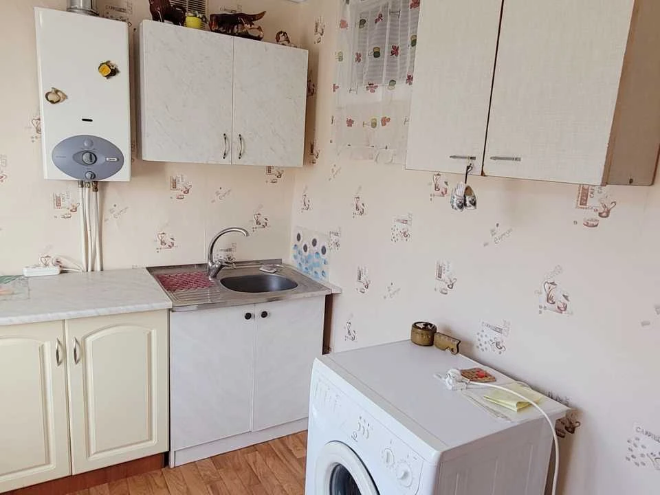 Apartment. Kryvyi Rih, Olgy Basarab Street (Matrosova)