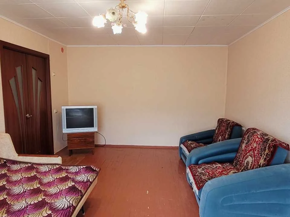 Apartment. Kryvyi Rih, Olgy Basarab Street (Matrosova)
