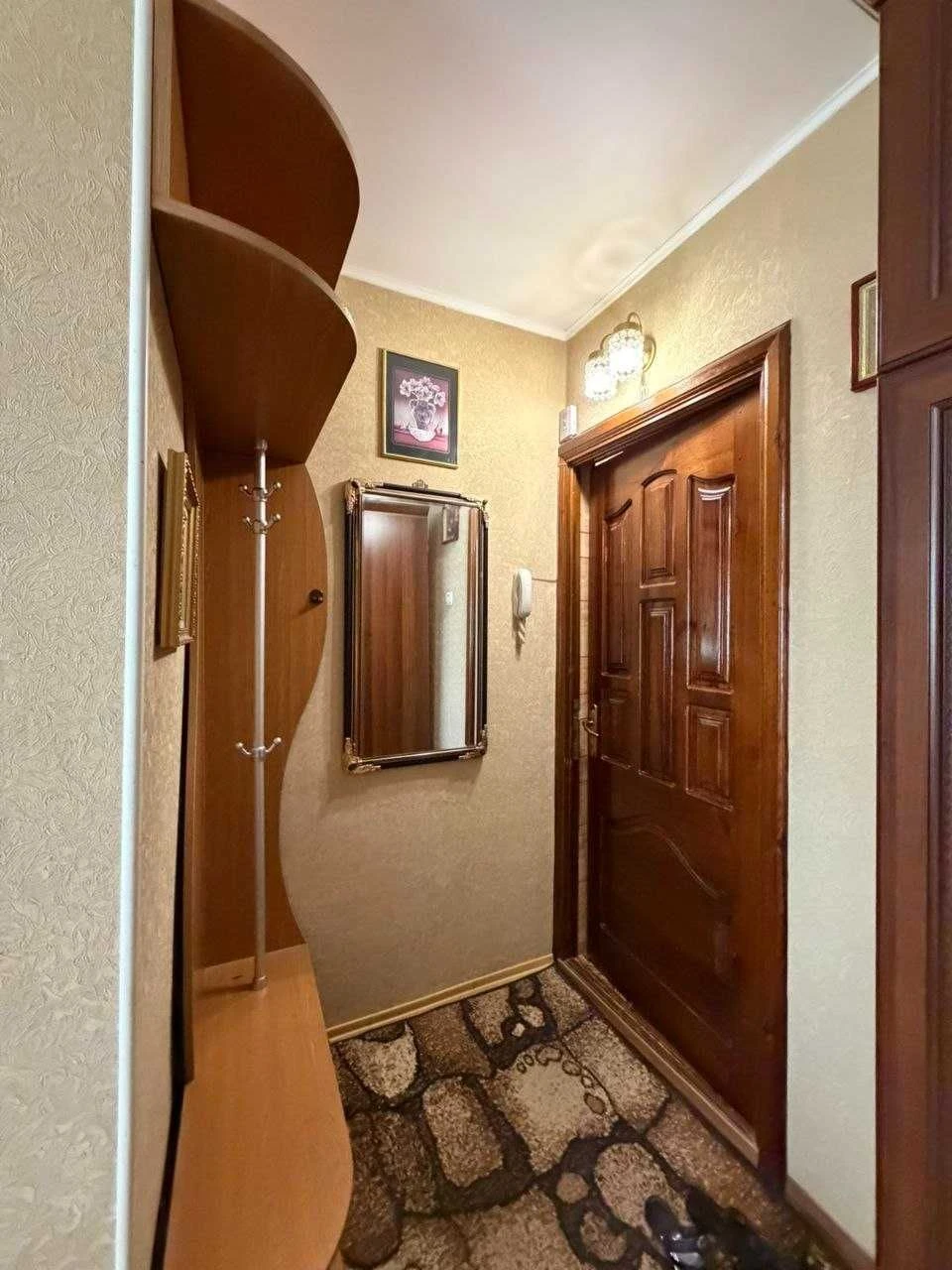 Sale of a cozy 3-room apartment in the historic center of Kryvyi Rih