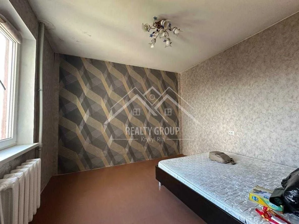 4-bedroom 90 m² | 5th Zarechnyy | 12/14 | panoramic view | $