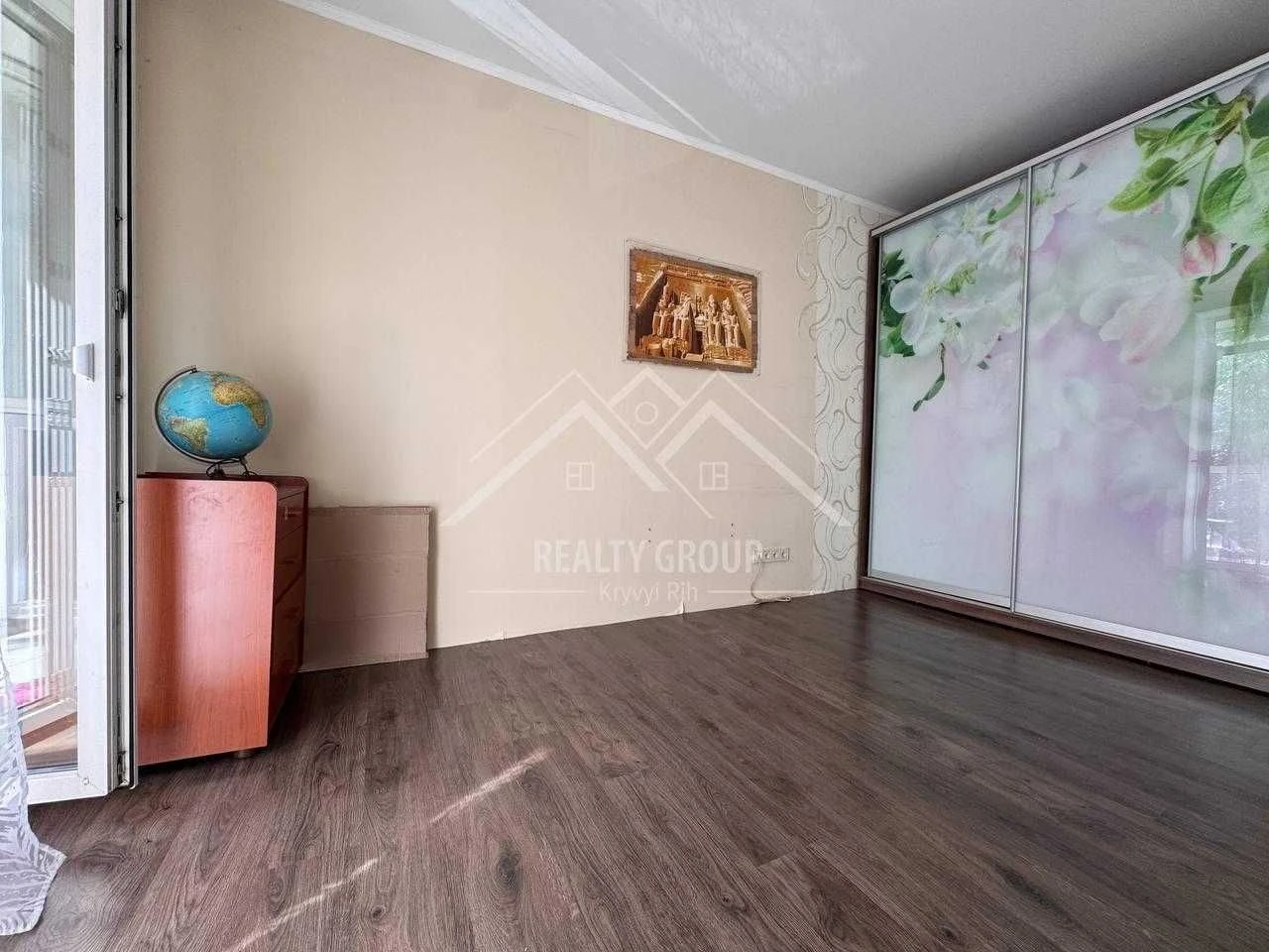 Продається 2-кімнатна квартира в Центральному районі, вул. Комерційна