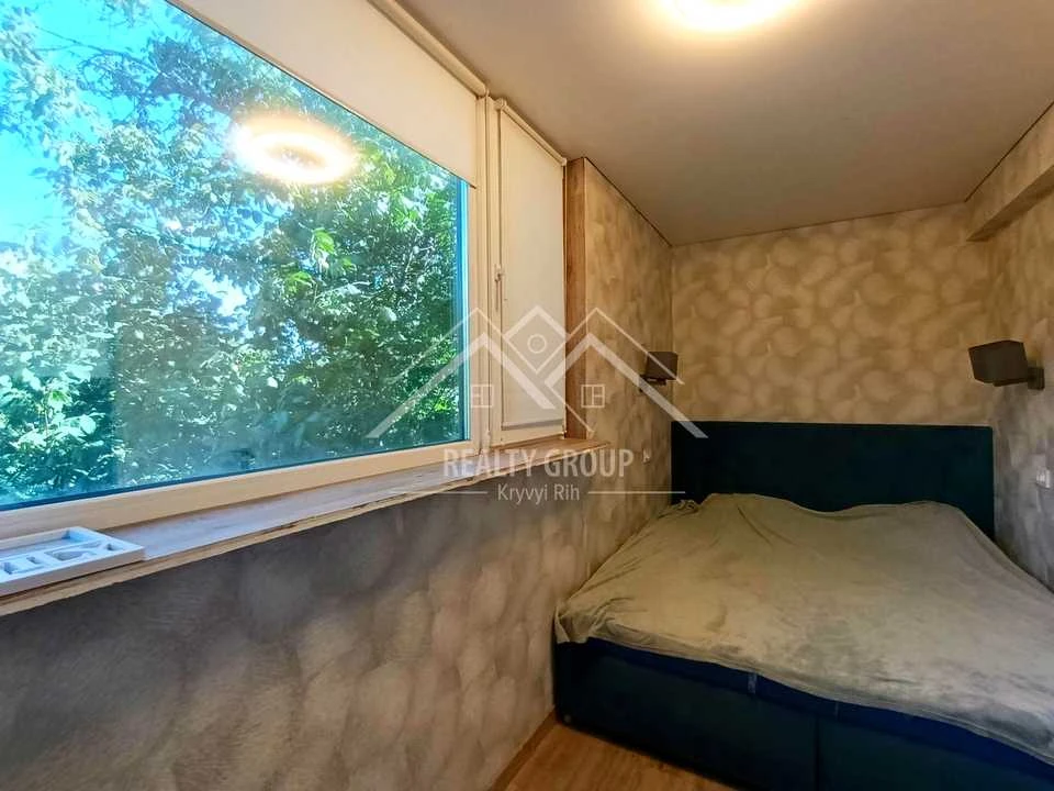 Apartment. Iordanska Street, Kryvyi Rih