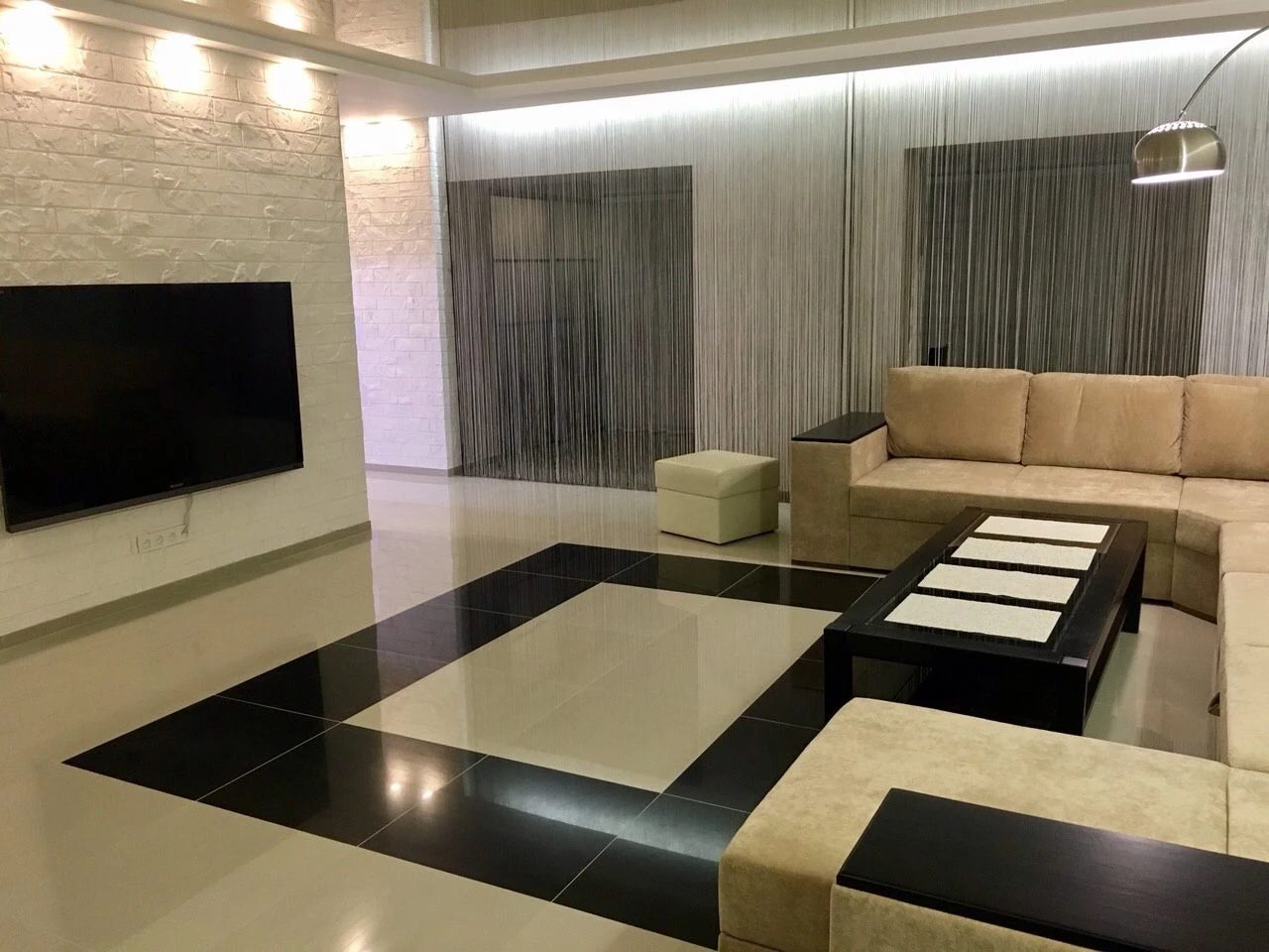 For Sale: 3-room apartment in the city center