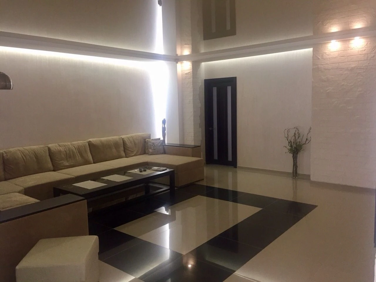 For Sale: 3-room apartment in the city center