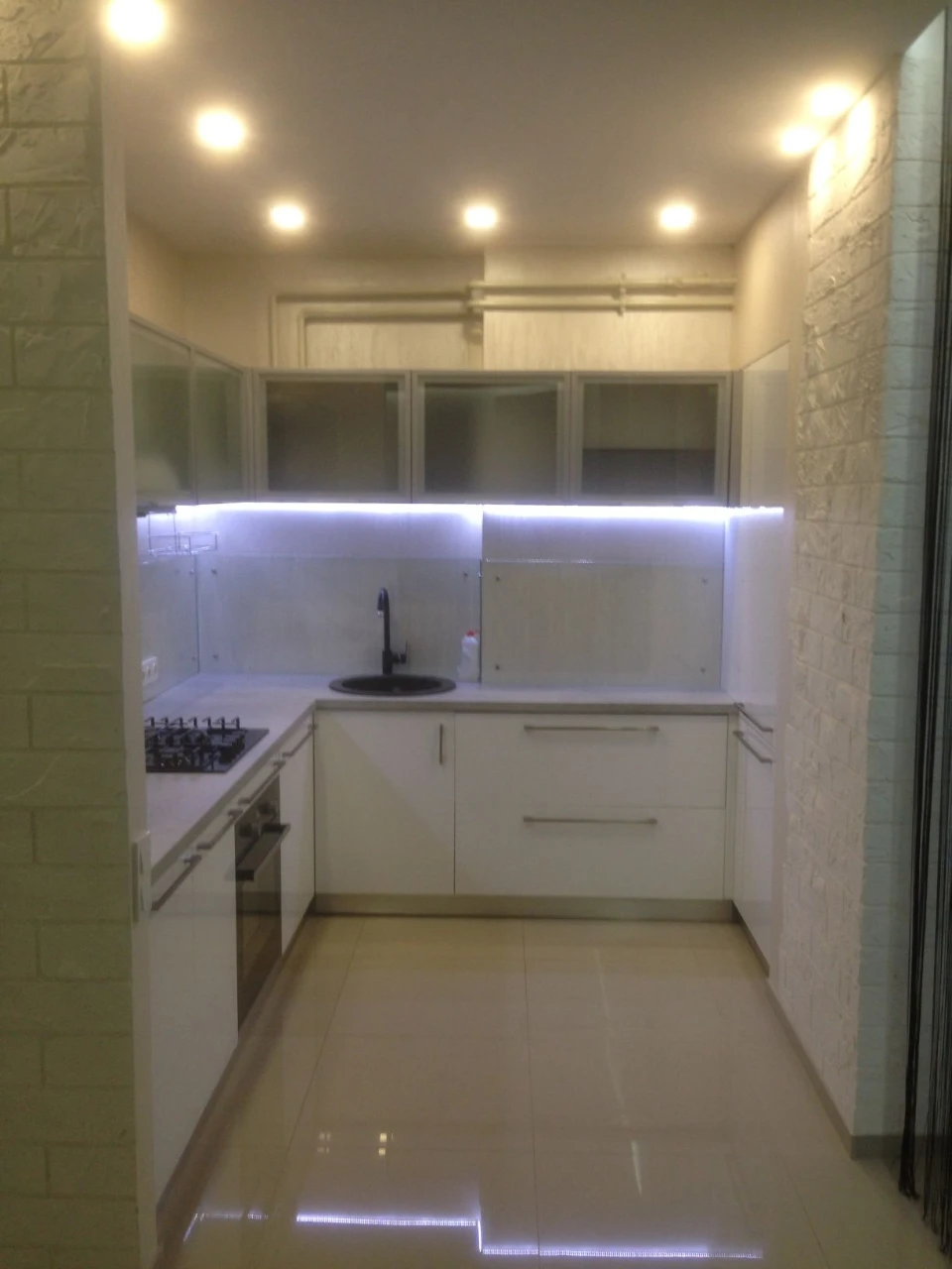 For Sale: 3-room apartment in the city center