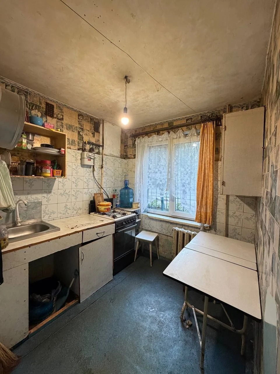 Продаж 3-кімнатної квартири, вул. Покровська, 8