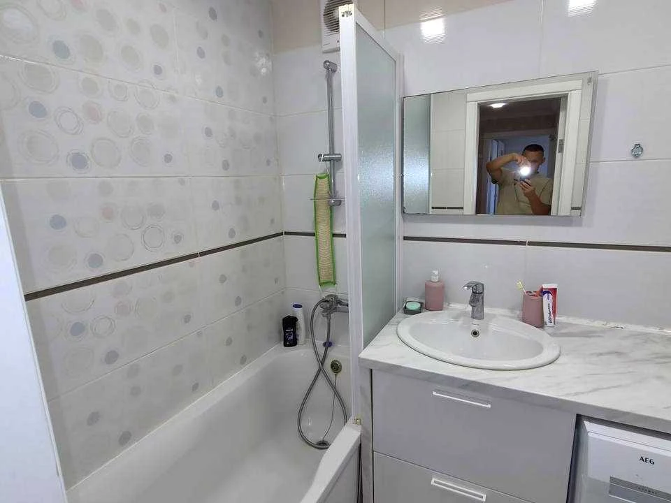 Apartment. Kryvyi Rih, Vitalia Mateushev St. (XXII District)