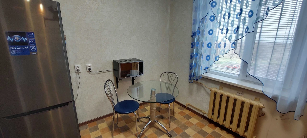 For sale, two-room apartment on Eastern 2.