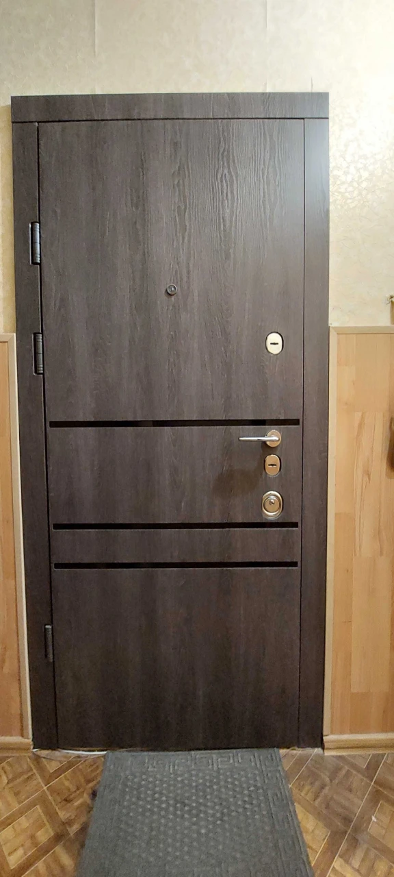 For sale, two-room apartment on Eastern 2.
