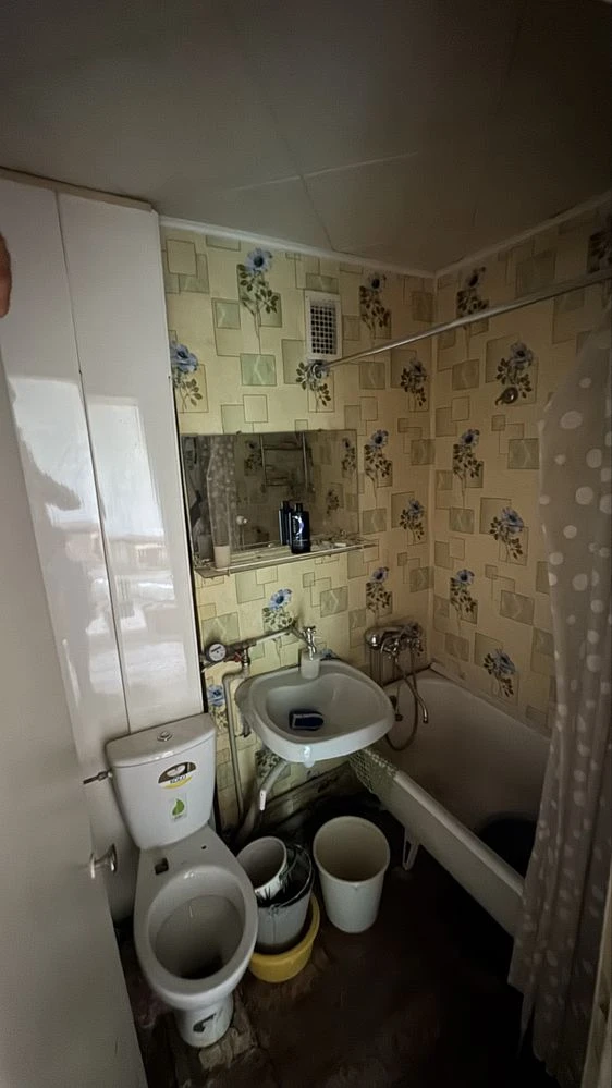 Apartment for Sale: 2-room apartment, 43 sq.m. in the center of Kryvyi Rih