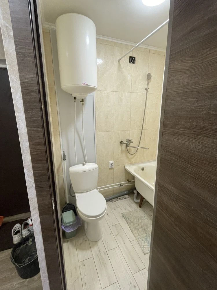 For Sale: One-bedroom apartment on the 44th district