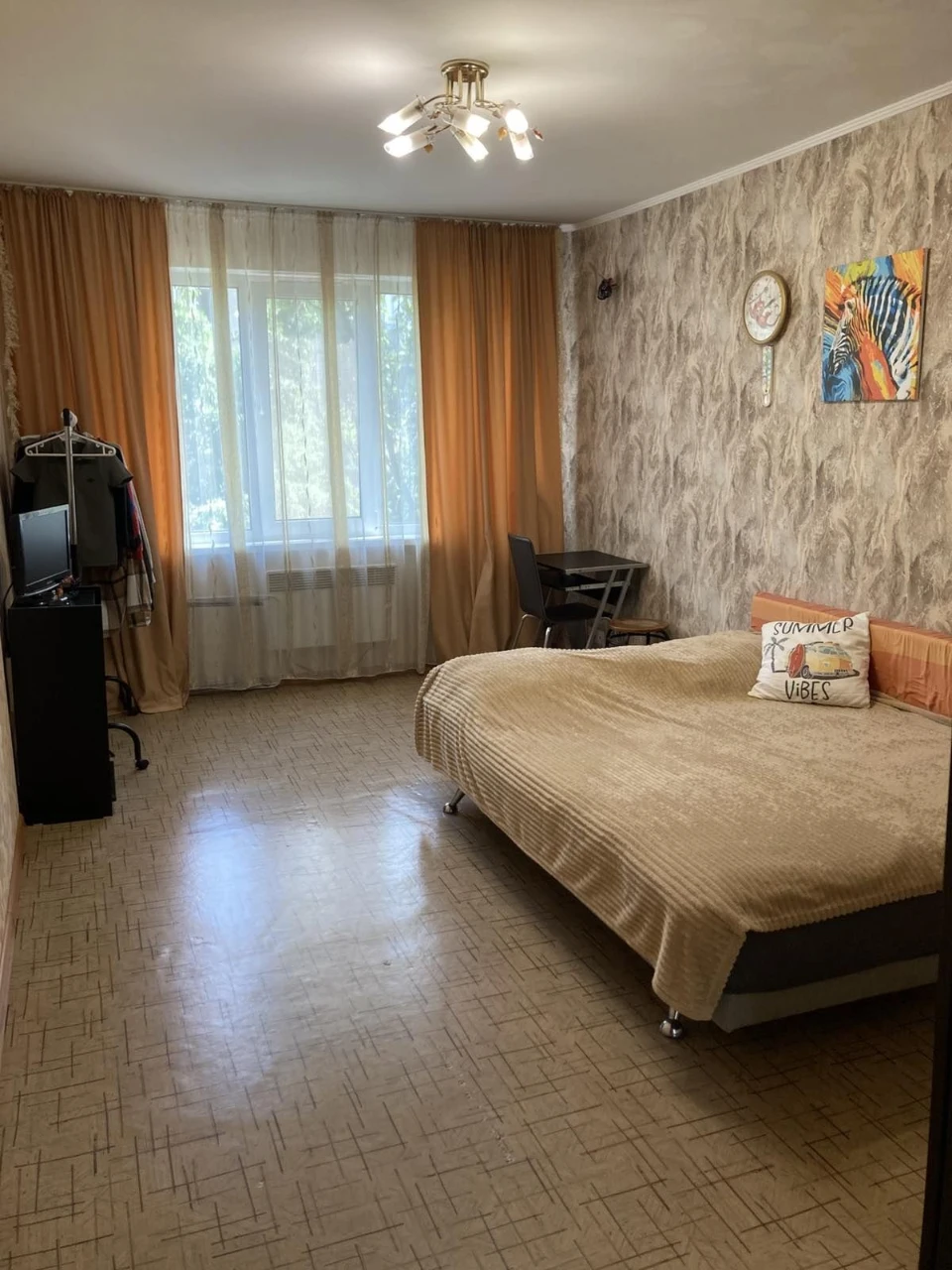 Продаж 2-кімнатного житла, Космонавтів 35