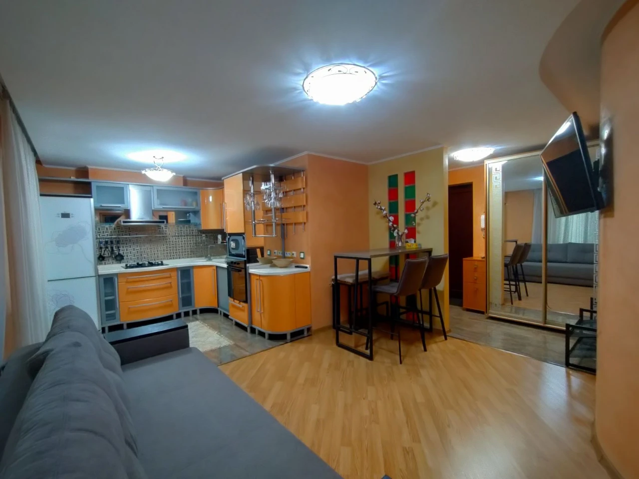 2-bedroom apartment on Hetmanska Street | 50 sq m | renovated | furniture + appliances |