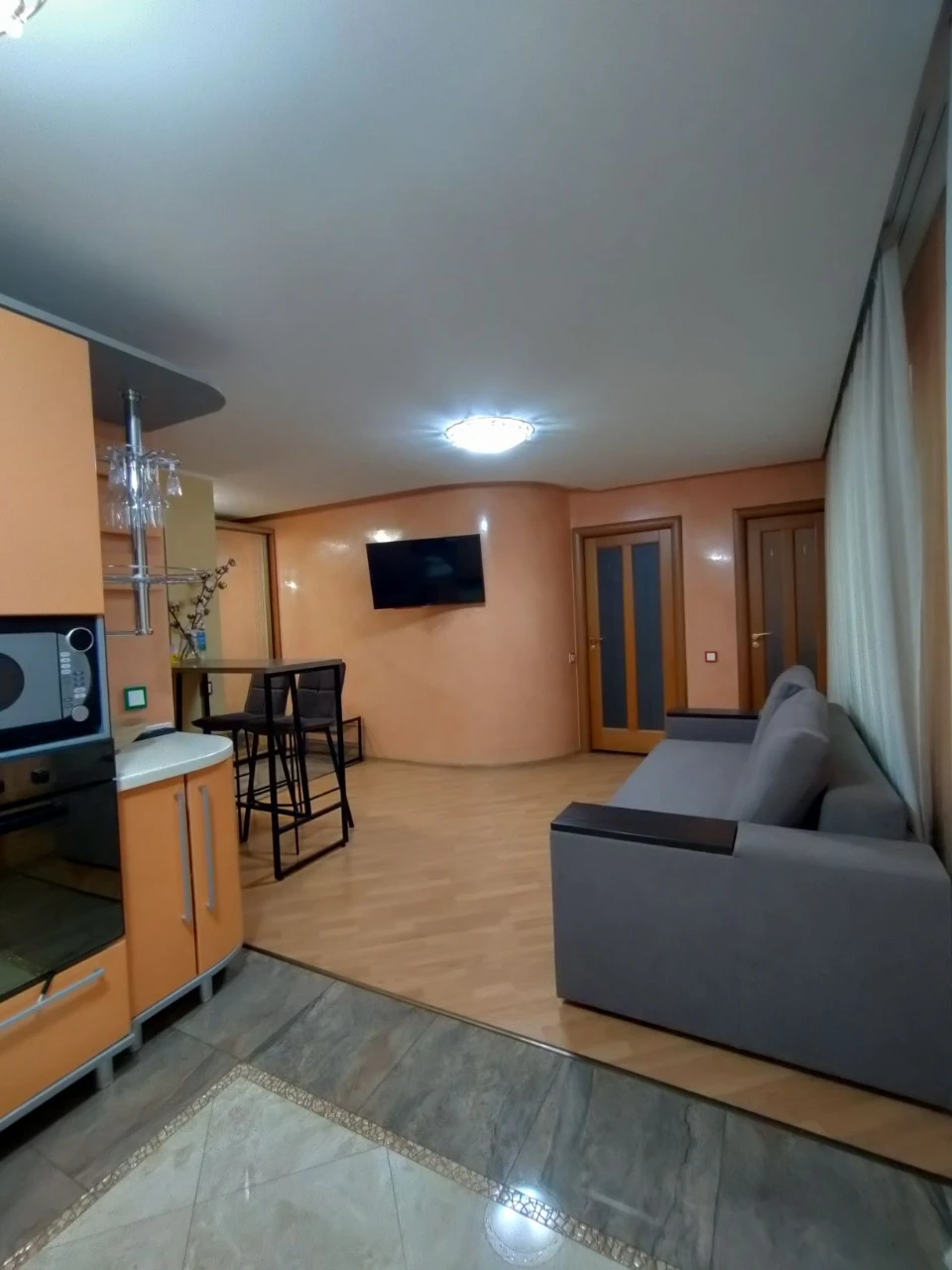 2-bedroom apartment on Hetmanska Street | 50 sq m | renovated | furniture + appliances |