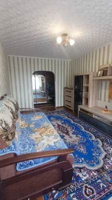 3-bedroom apartment on Mykolaiv Street. CM district