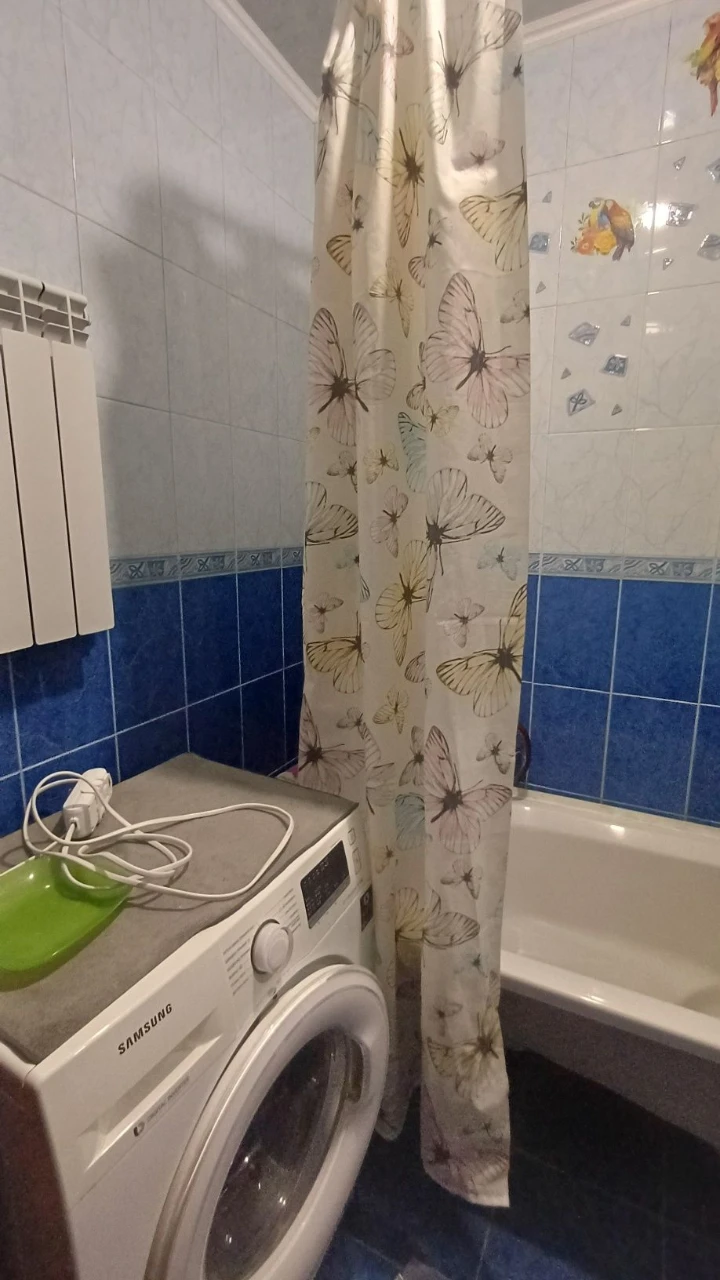 3-bedroom apartment on Mykolaiv Street. CM district
