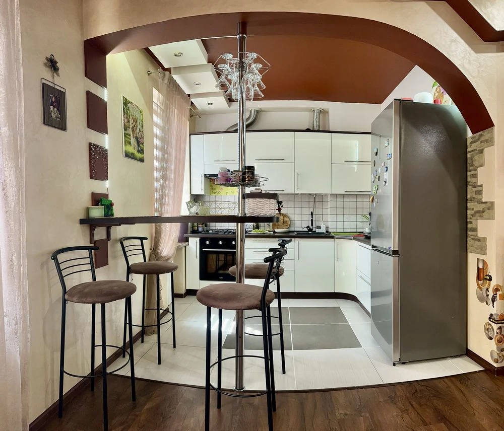 SUPER 2-story apartment "8 Hospital" 2/4 Renovation Furniture Appliances