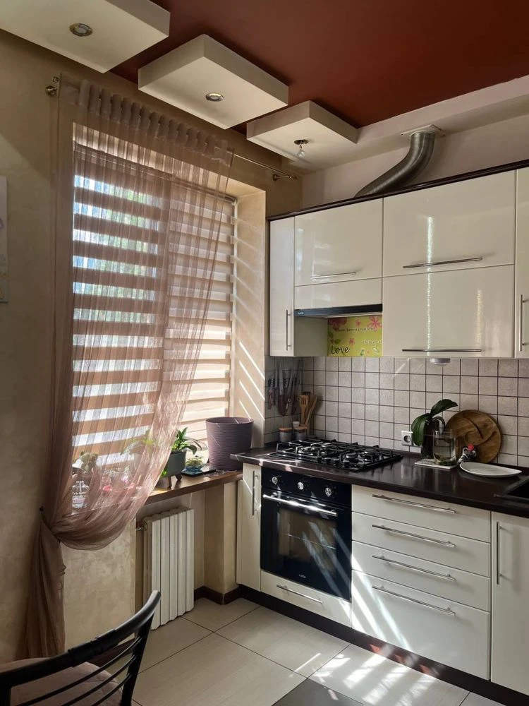 SUPER 2-story apartment "8 Hospital" 2/4 Renovation Furniture Appliances