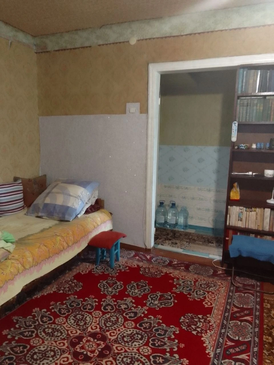 Продам 2х ком.квартиру на "Пионере"ул.Славная д. 6
