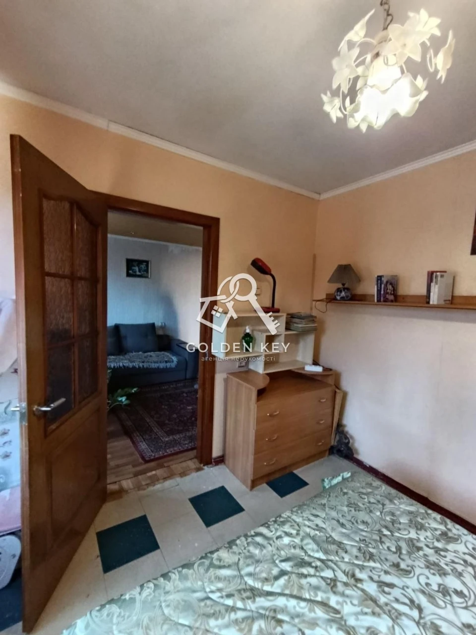 Продаж 4-кімнатной квартиры в ЦМ районе (ЄВідновлення, Сертиф
