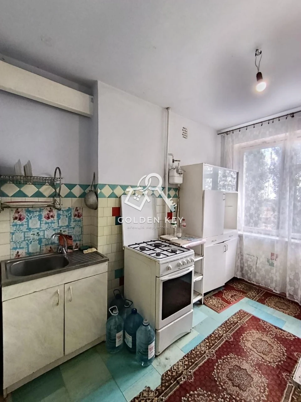 Продаж 3-кімнатної квартири на Дніпровському шосе.