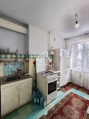Продаж 3-кімнатної квартири на Дніпровському шосе.