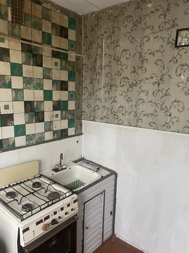Продаю 1-комнатную квартиру в Саксаганском районе, под ремонт