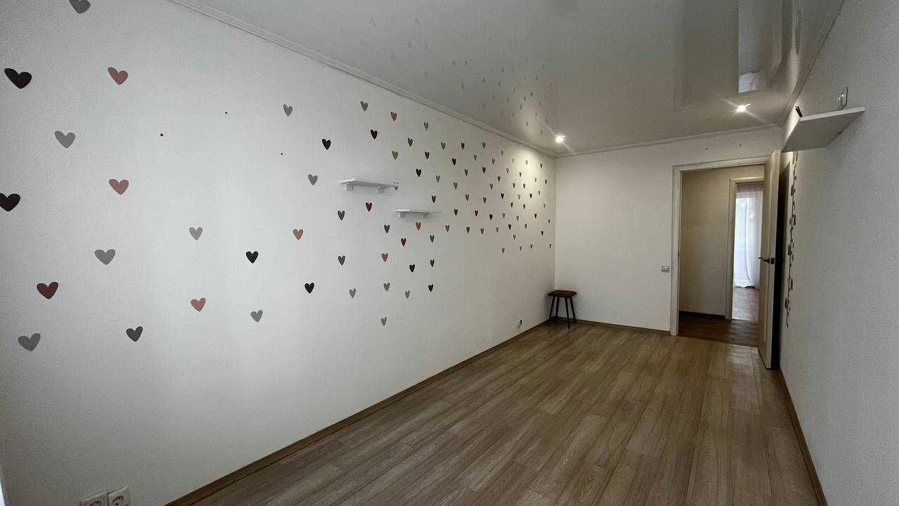 3-room apartment for sale on Mira/First City