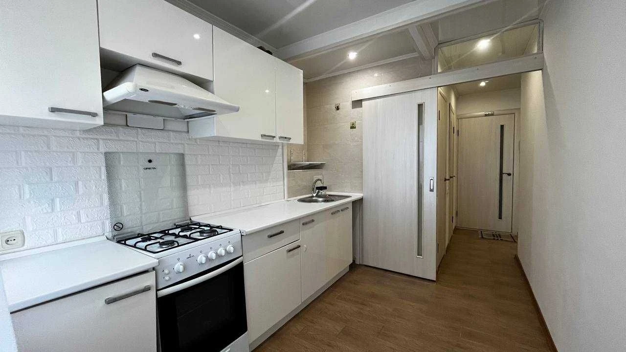 3-room apartment for sale on Mira/First City
